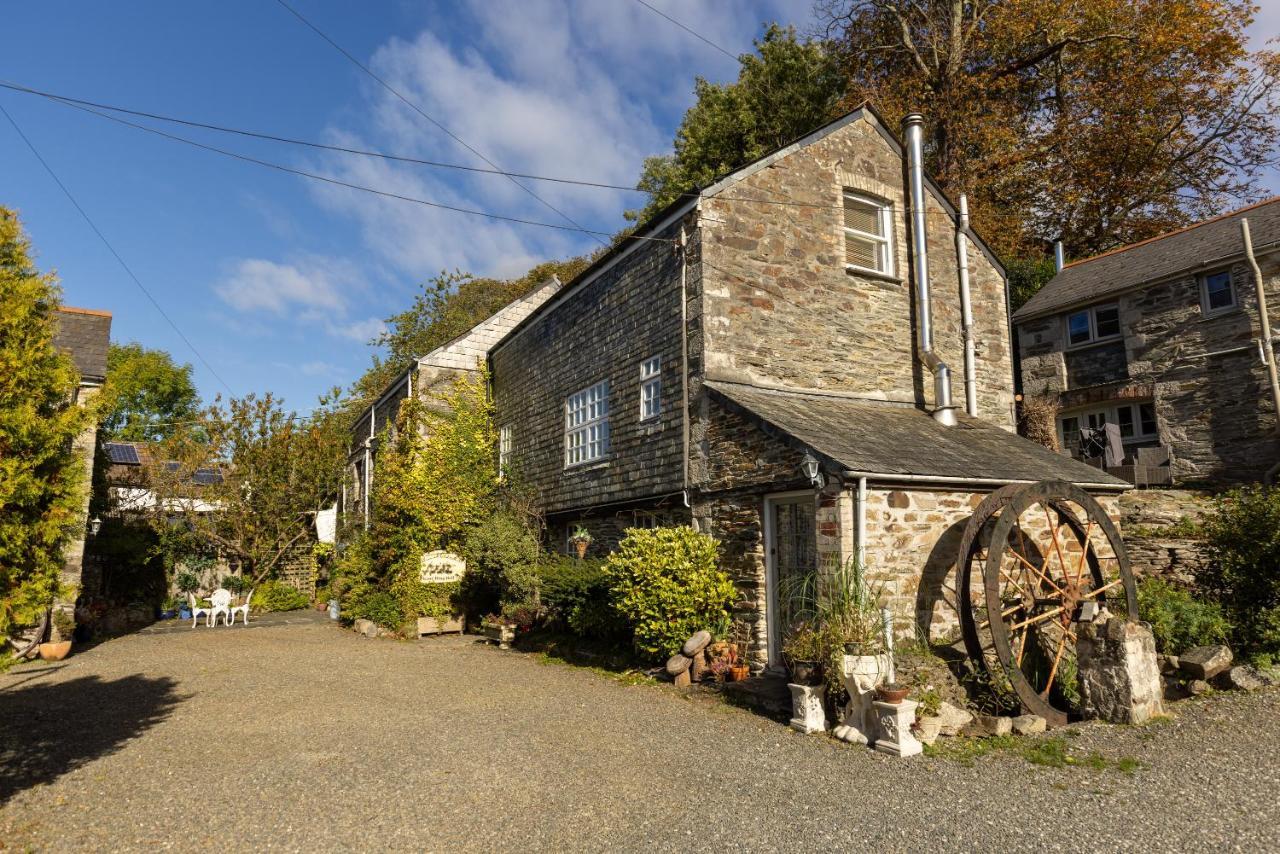 The Granary At Bissick Old Mill Appartement Truro Buitenkant foto